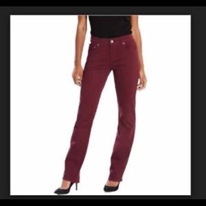 MOSSIMO BURGANDY BUTTON FLY JEANS!👖